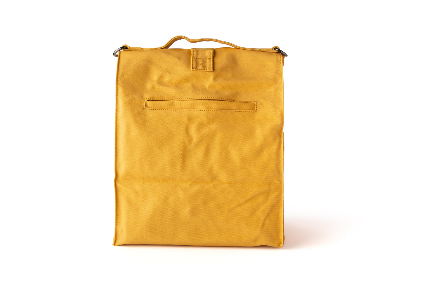 COOL BAG 2.0 - AGED YELLOW LIFESTYLE SIZE